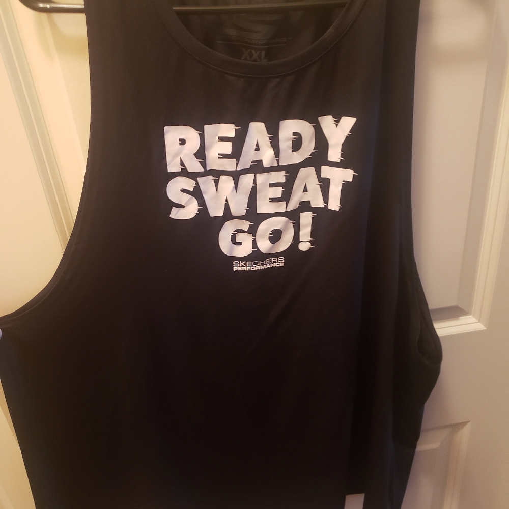 Sketchers XXL workout top